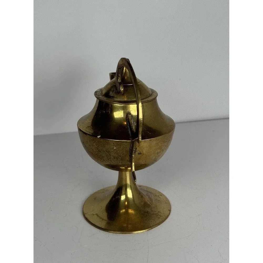 VTG Enesco Imports Brass Genie Lamp Oil Lamp Made In India Aladdin Style Decor
